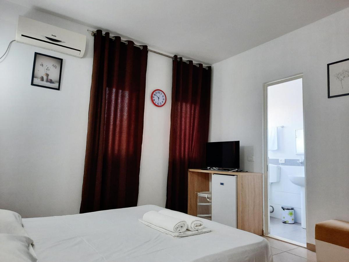 Apartments Alavana Velipojë エクステリア 写真