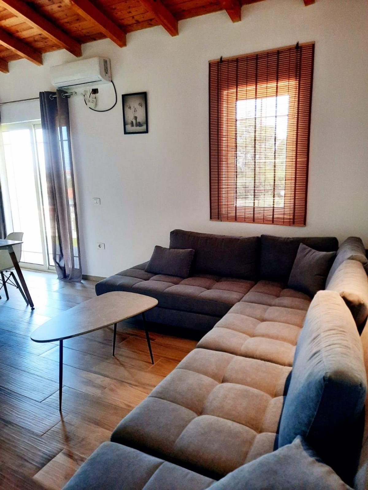Apartments Alavana Velipojë エクステリア 写真