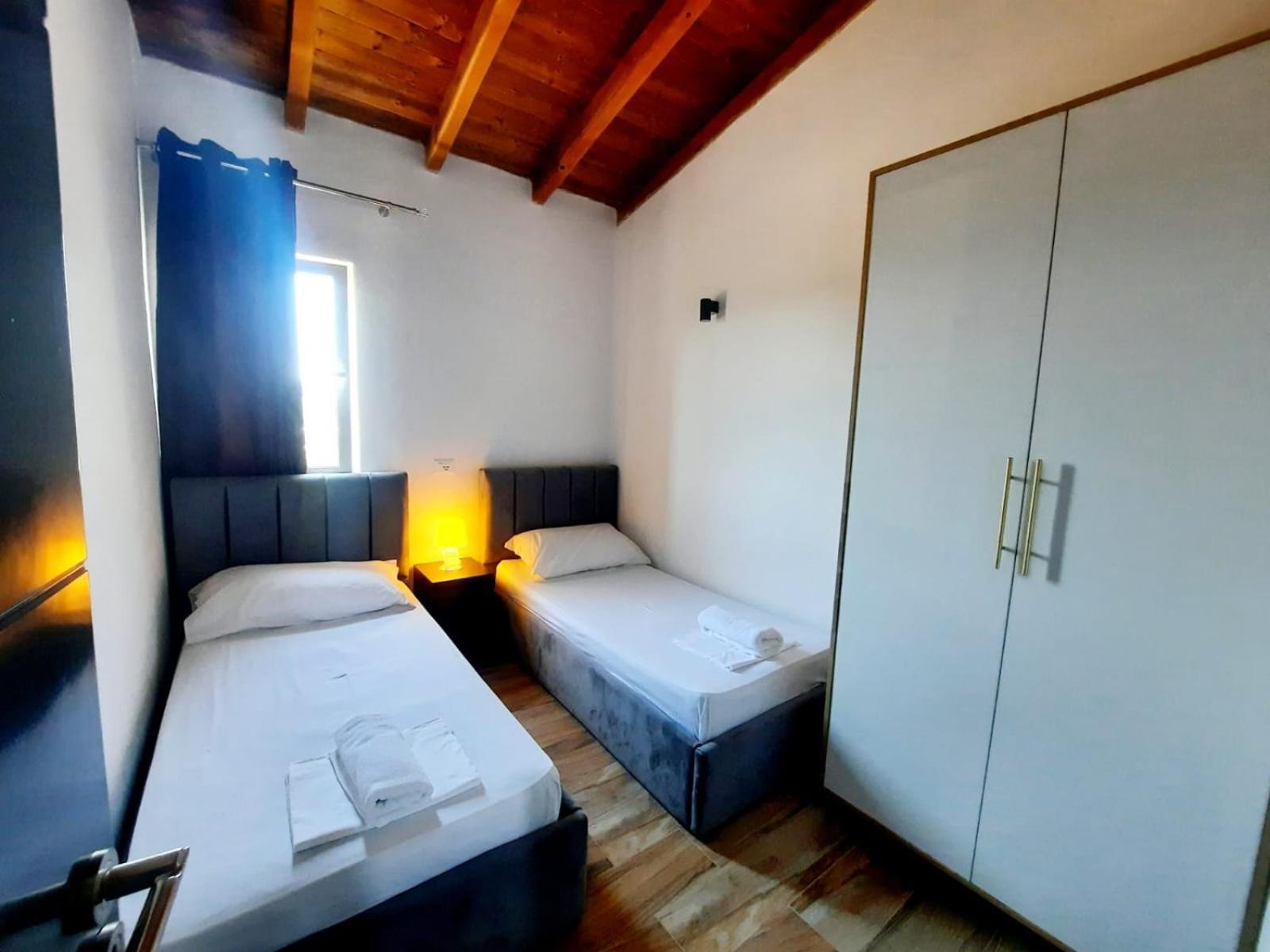 Apartments Alavana Velipojë エクステリア 写真